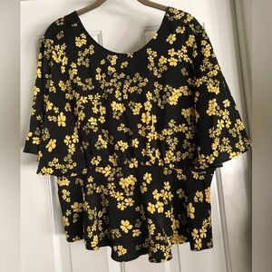 Beautiful Who What Wear top size L